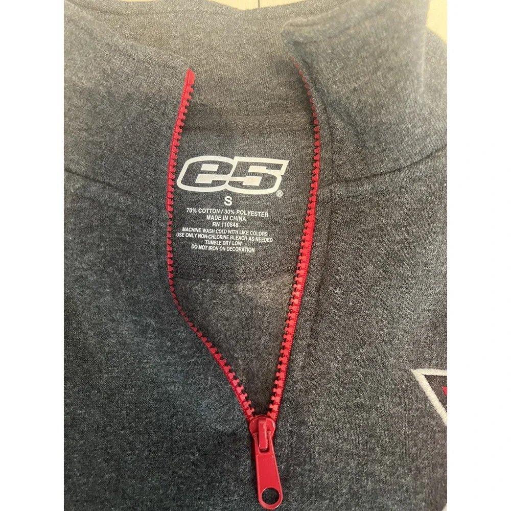 E5 Miami University RedHawks Quarter Zip Sweatshirt Mens Small Charcoal Grey S